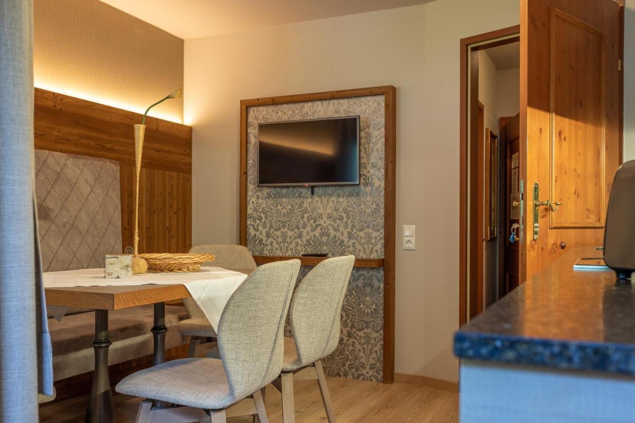 Thalerhof Aparthotel 4*